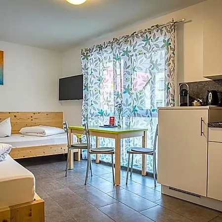 Gita´s Haus Aparthotel 3*