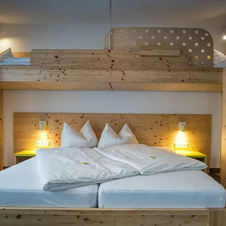 Gita´s Haus Aparthotel 3*